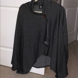 BOBEAU PONCHO SWEATER